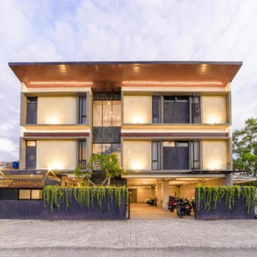 Keenan Living Seturan